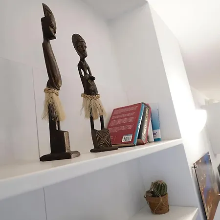 Studio Near Politecnico, Milan 밀라노