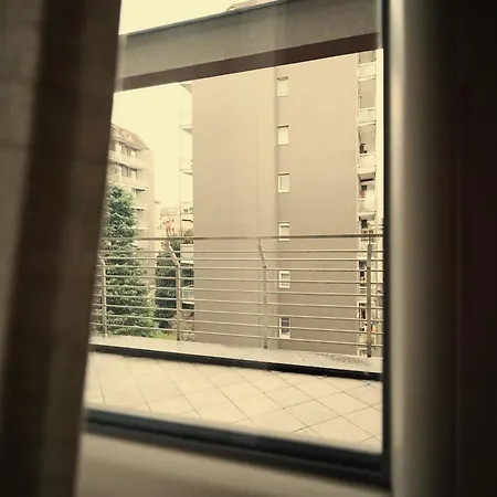 Studio Near Politecnico, Milan 밀라노