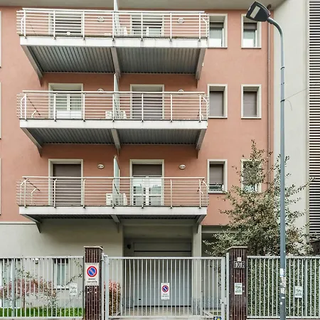 Studio Near Politecnico, Milan